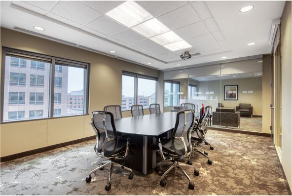 Downtown – Clinton Square: 510 Clinton Square, Rochester, NY, 14604